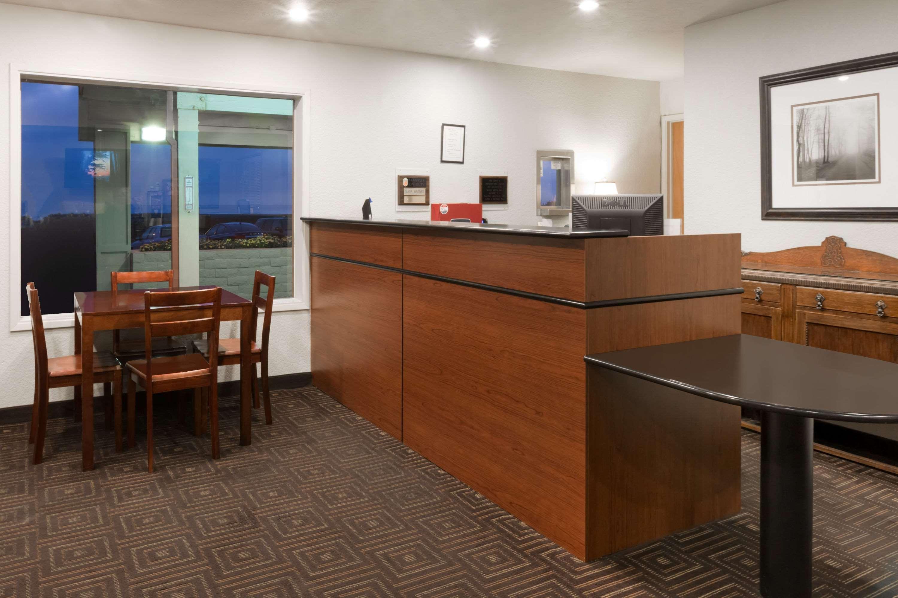 Super 8 By Wyndham Fort Bragg Luaran gambar