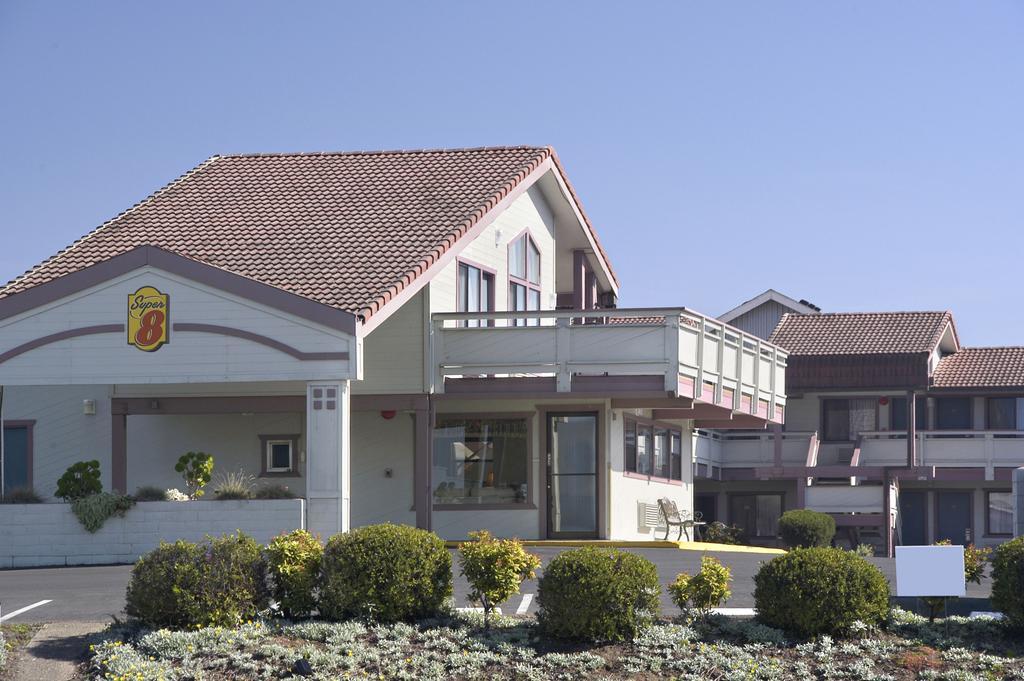 Super 8 By Wyndham Fort Bragg Luaran gambar